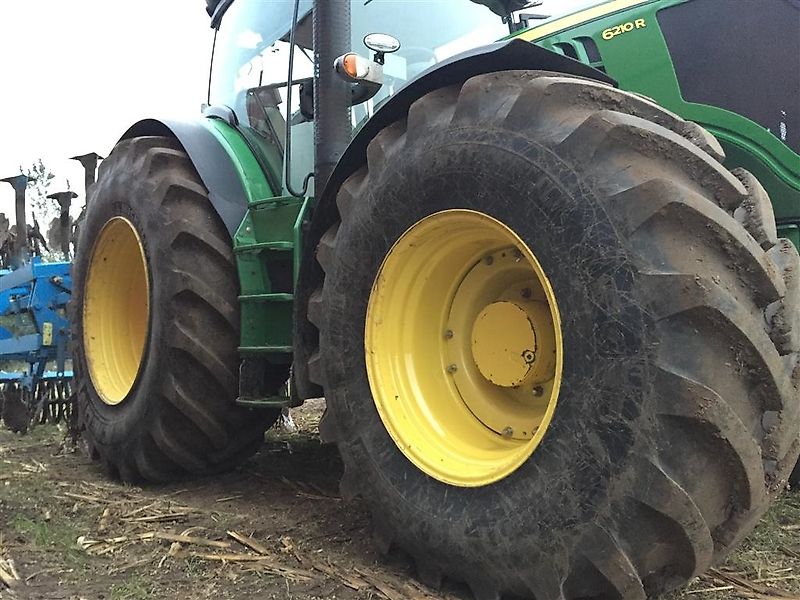 Michelin AXIOBIB 710/75R42 + 620/75r30 til JD6r