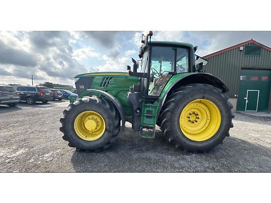 John Deere 6175M