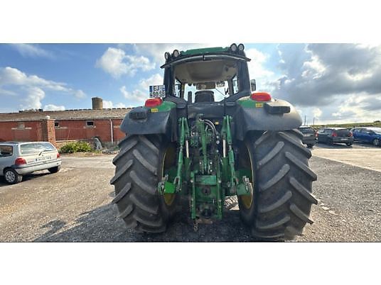 John Deere 6175M