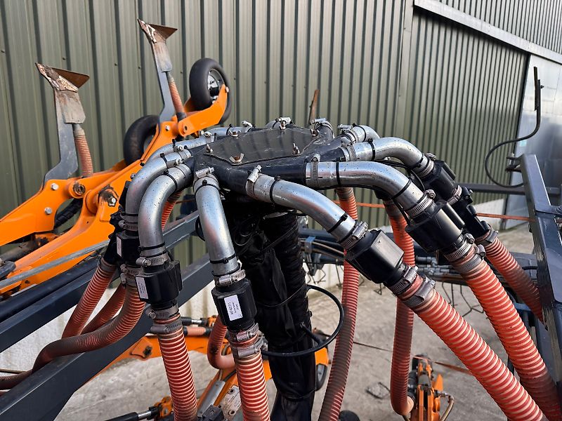 Mzuri Pro Till 4T Seed Drill