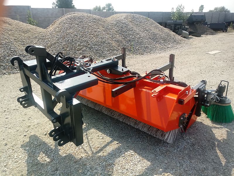 Kehrmaschine Kehrbürste Bürste 1,8 m Seitenbesen Stapler Euroaufnahme Dreipunkt METAL TECHNIK
