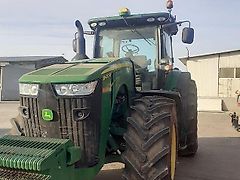 John Deere 8400R