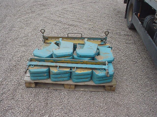 Fortschritt 14 Koffergewichte mit Halterung und Sicherung, Paketpreis