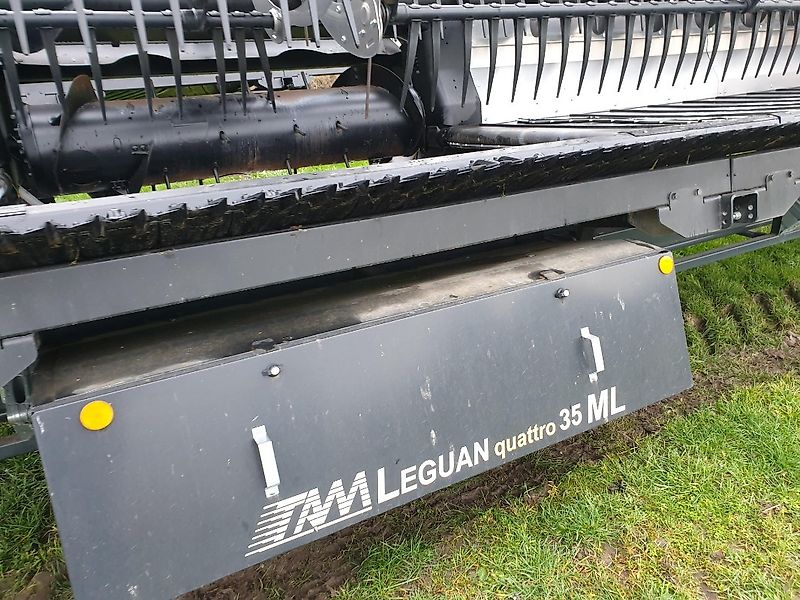 MacDon FD235 Aufnahme John Deere S