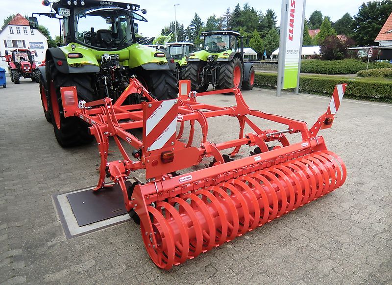 Maschio TERREMOTO 3-300 mit Dachringwalze