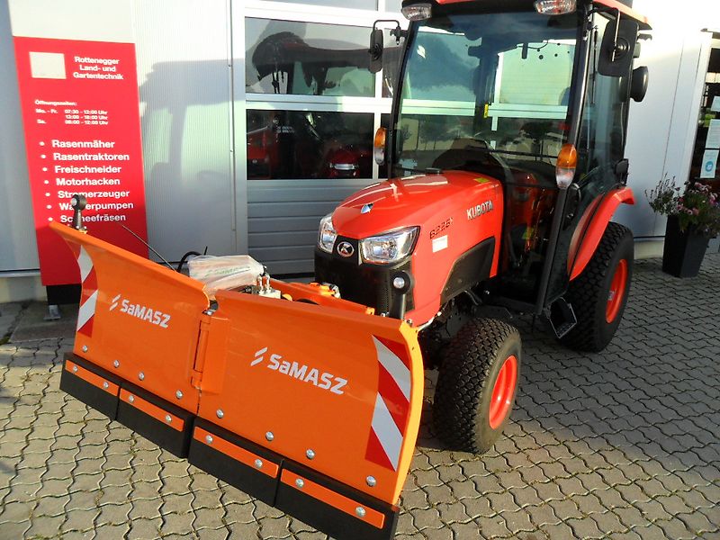 Kubota B2-261