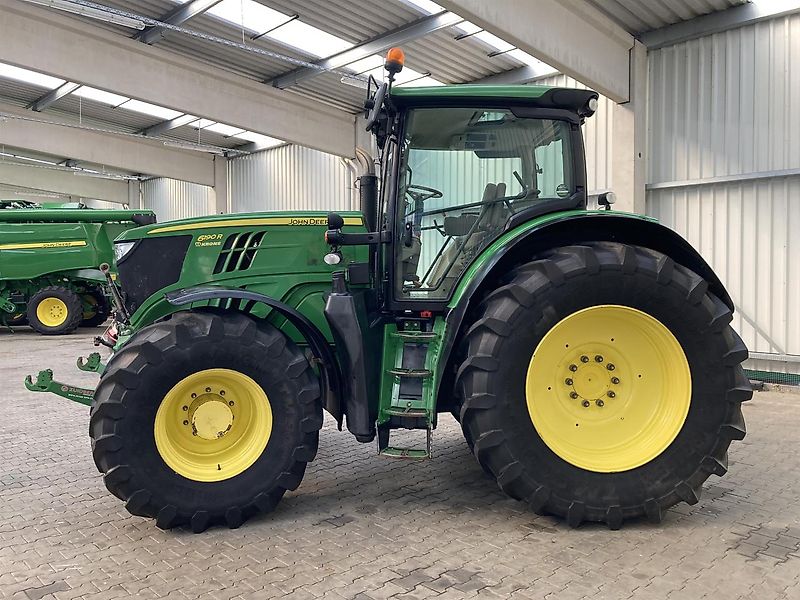 John Deere 6190R