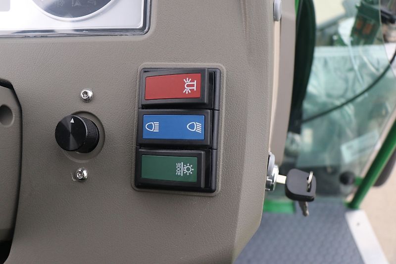 FoTrak NEU! FoTrak 504R Allrad Traktor Motor: 50 PS Euro 5 Frontlader Druckluft