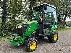 John Deere 1026R