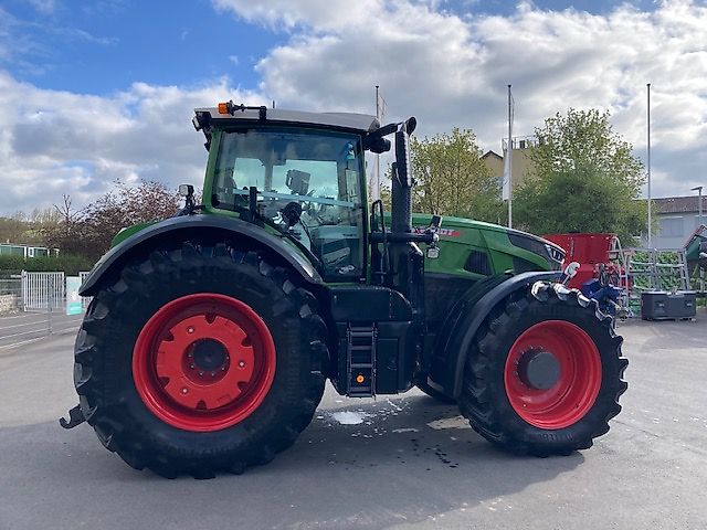 Fendt 942 Vario Gen6 Profi+