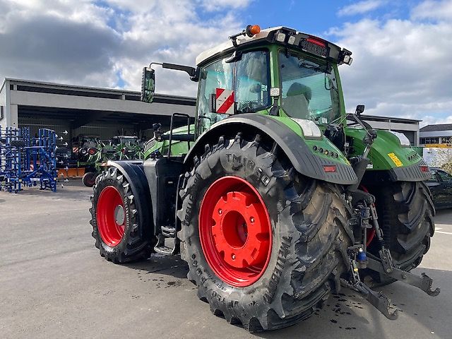 Fendt 942 Vario Gen6 Profi+