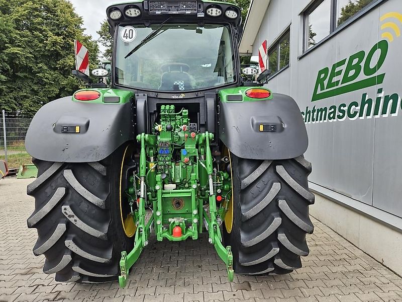 John Deere 6R185