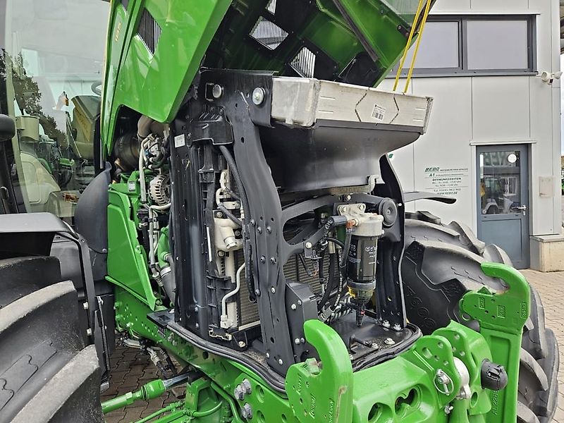 John Deere 6R185