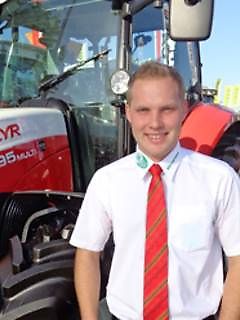 I miei referenti Signor Peter Grammer