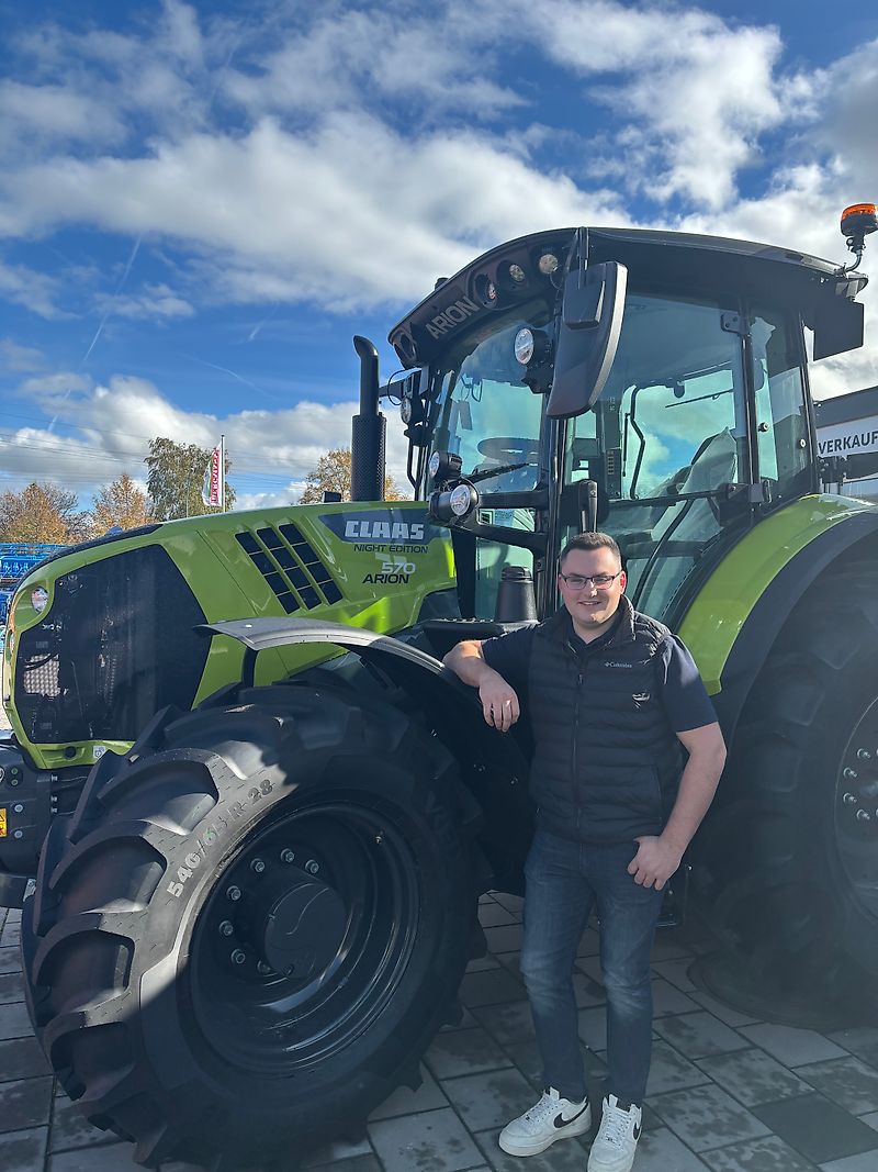 I miei referenti Signor Sam Kleyr