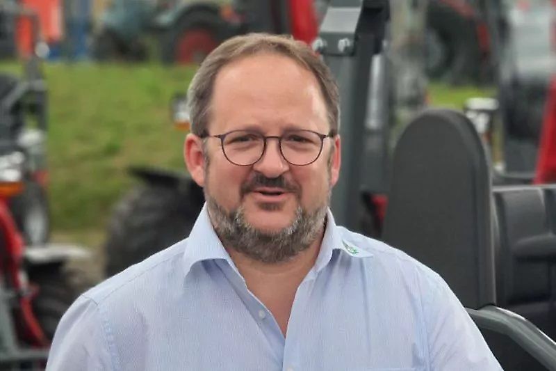 I miei referenti Signor Carsten Telahr