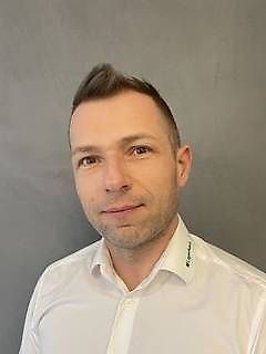 I miei referenti Signor Emanuel Kurzreiter