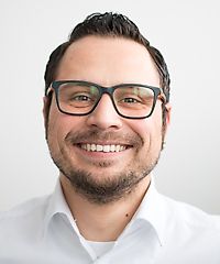 I miei referenti Signor Simon Hofmann