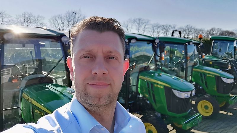 I miei referenti Signor Bernard Grave